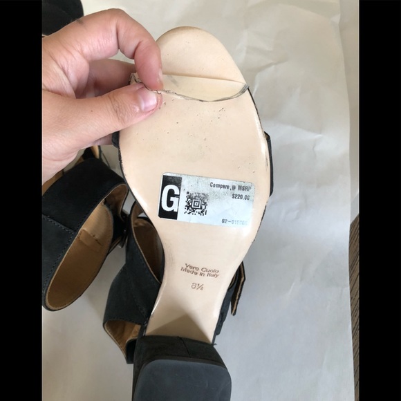 Italian suede ankle strapped heel - Picture 6 of 7